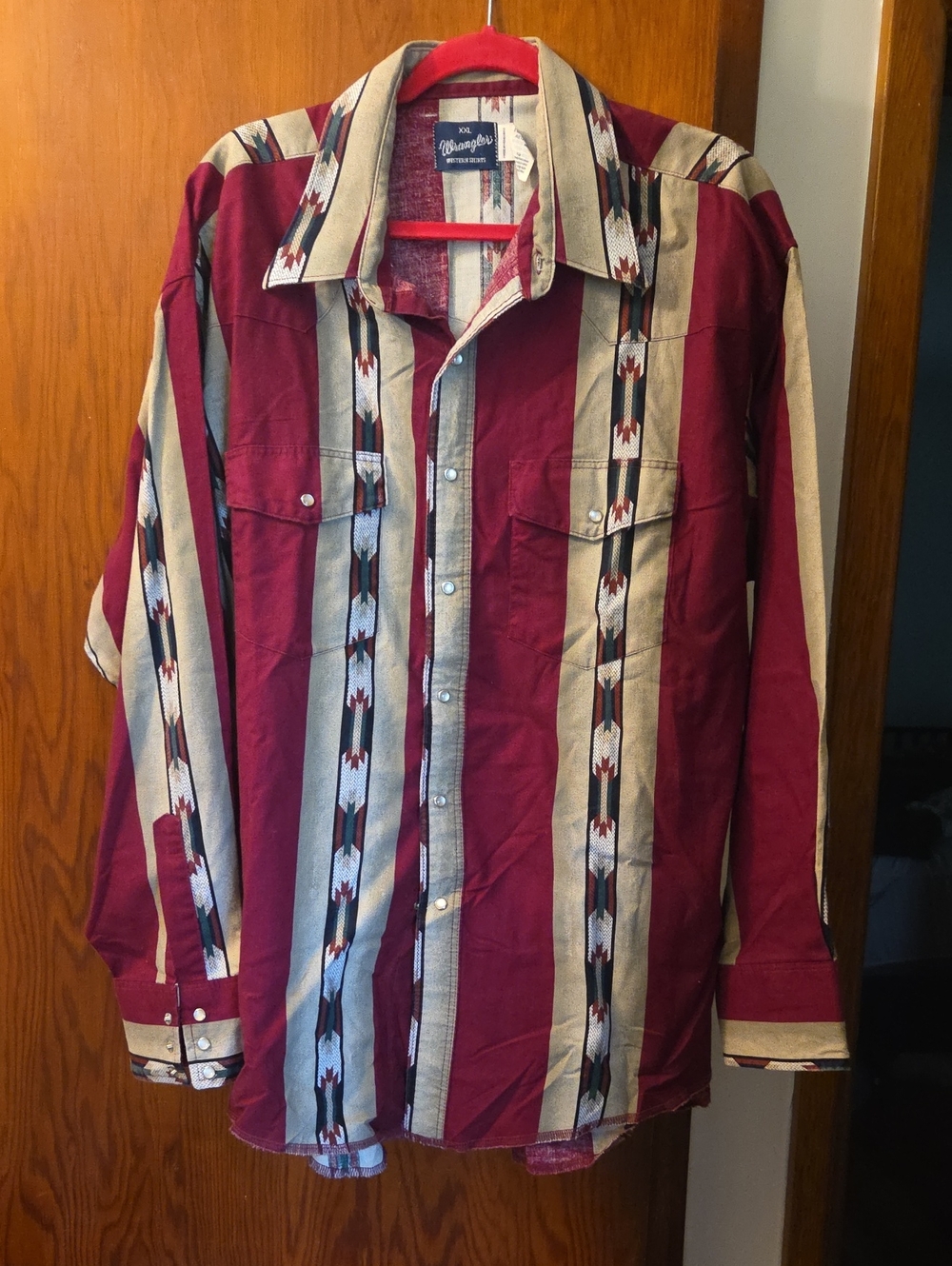 Vintage Wrangler Burgundy and Beige Striped Western Button-Up Shirt